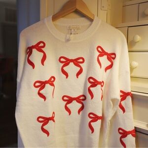 Shiraleah Women’s Holiday Bow Sweater